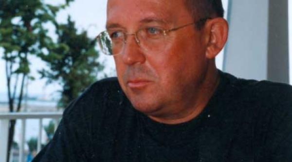 omul zilei lucian sabados director de teatru