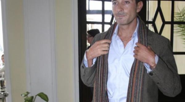 radu mazare iritat de o ziarista daca maine va imbolnaviti de cancer are cine sa va plateasca spitalizarea