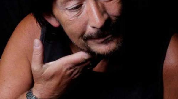 omul zilei chris rea