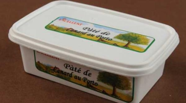 pateu cu putina rata