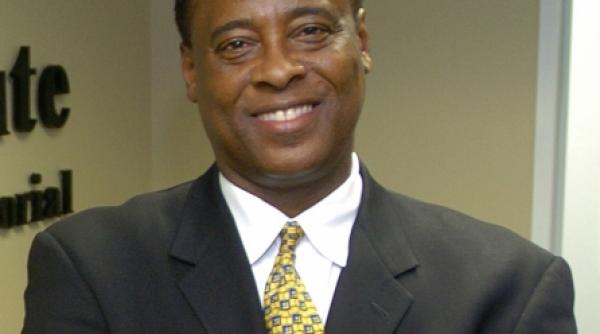 cazul michael jackson conrad murray inapoi la serviciu