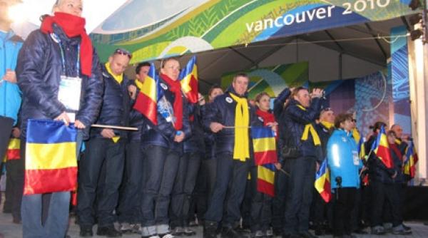 s a inaltat tricolorul