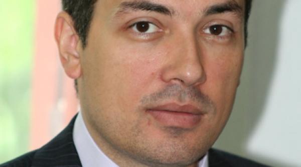 un politician prezinta filmul sau viata