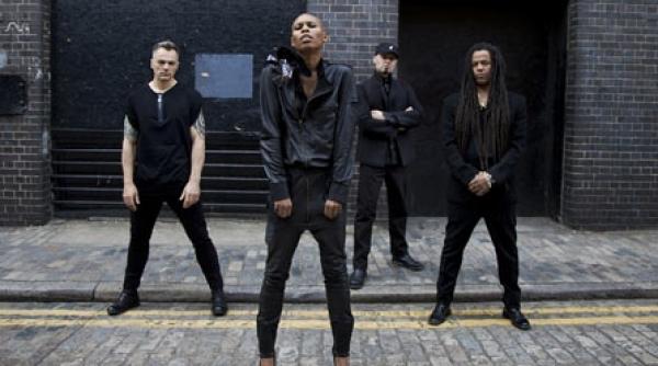 skin clit rockul e opusul cock rockului