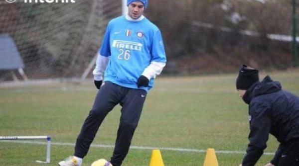 chivu si a reluat antrenamentele cu mingea