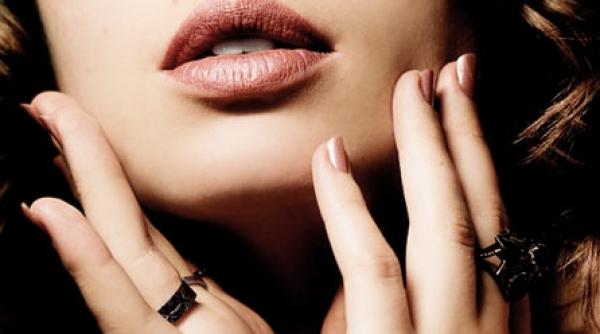 spuneti adio buzelor crapate