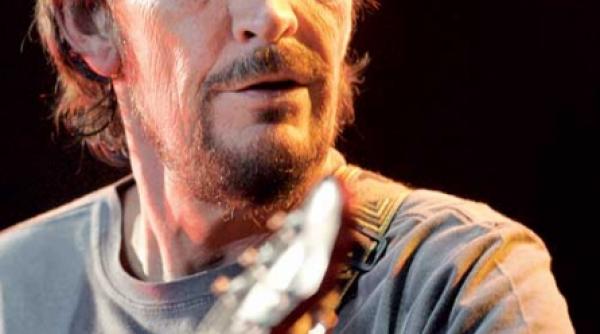 in cautarea verii eterne