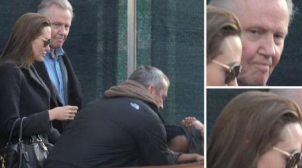 jolie din nou fata tatei