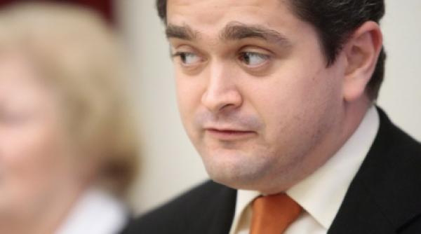 theodor paleologu cand faceam pipi in tarc dadeam vina pe maimuta