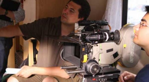 cea mai fericita fata cel mai fericit regizor