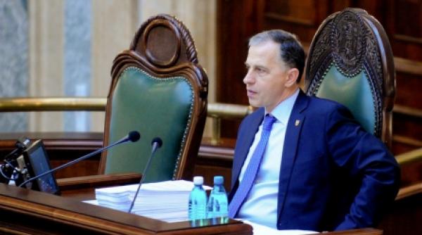 geoana gata sa renunte la senat