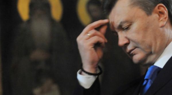 viktor ianukovici a depus juramantul de investire in functia de presedinte al ucrainei