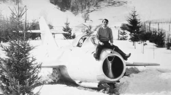 din supersonic cu dragoste