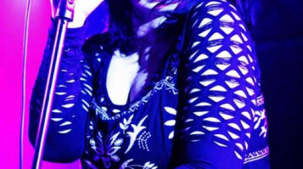 martie e luna cluburilor