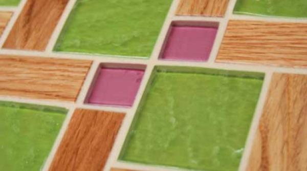 mozaic din lemn piatra si sticla