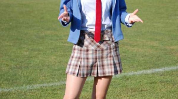 olaroiu urmarit de football inclusive