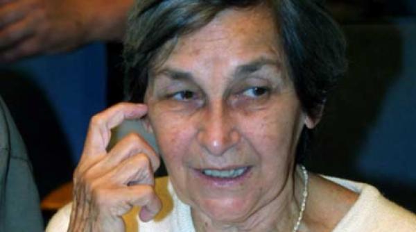 doina cornea acuzata ca a cerut oprirea ajutoarelor umanitare catre romania