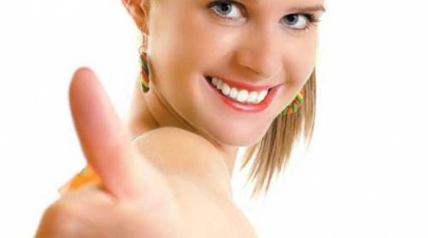 cand prietenii te lasa cu ochii in soare