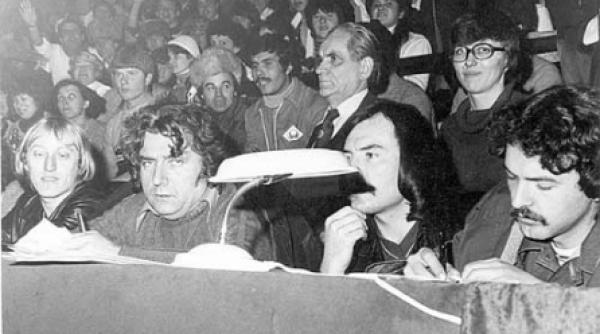 viata lui adrian paunescu povestita de adrian paunescu 33