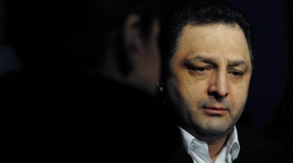 vanghelie despre senatorii pd l niste sacali care incearca sa ia cu japca functiile in parlament