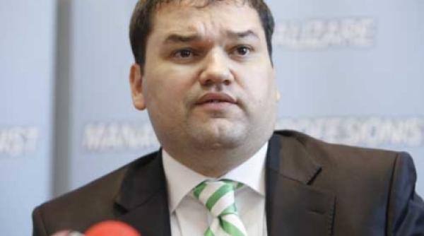 pasul al treilea un nou manager la al obregia