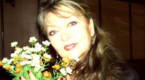 astazi e ziua ta viorela filip