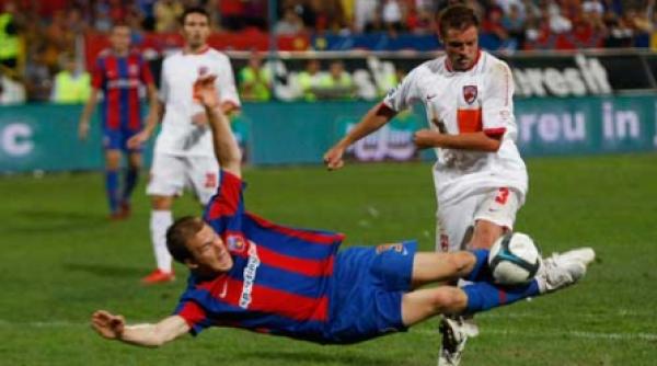 dinamo steaua cine pe cine ciuruie