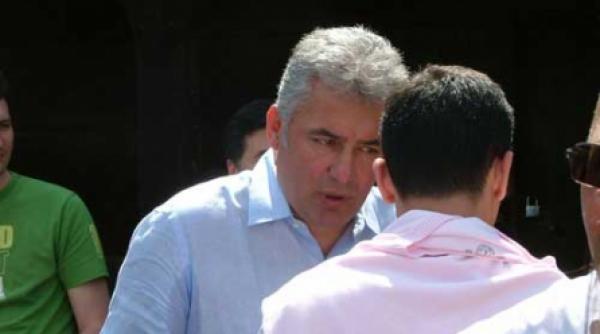 victor ciutacu domnul videanu e ultimul care poate da lectii de competenta si obiectivitate presei