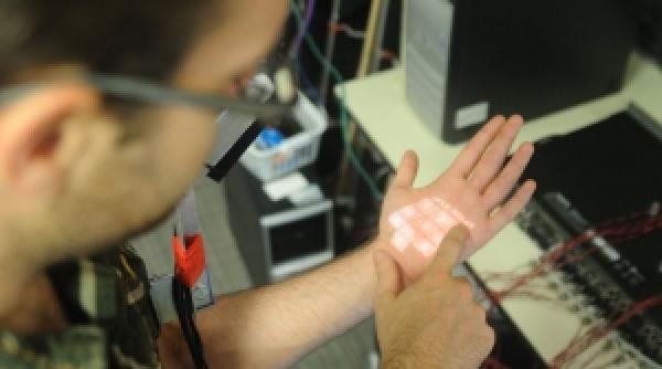 skinput epiderma umana ca o interfata pentru gadget