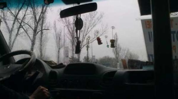 soferul de maxi taxi sef pe duba ma sii