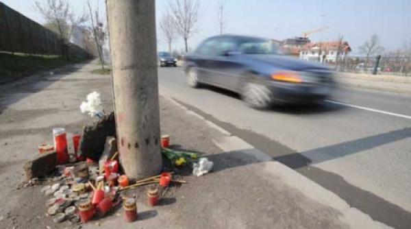 un vis de motociclist pierdut intr o gura de canal