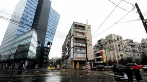 blocurile care si au dat lumina pe spaga