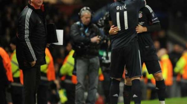 cosmar in teatrul viselor