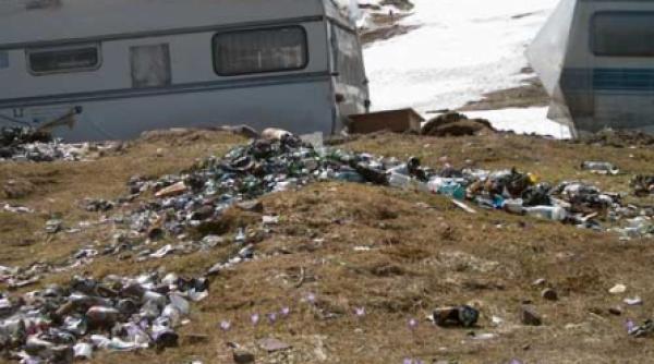 se carteaza gropile de gunoi