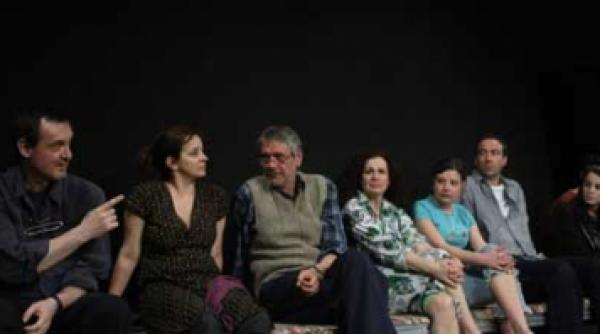 piesa contemporana si conflictul de atitudine