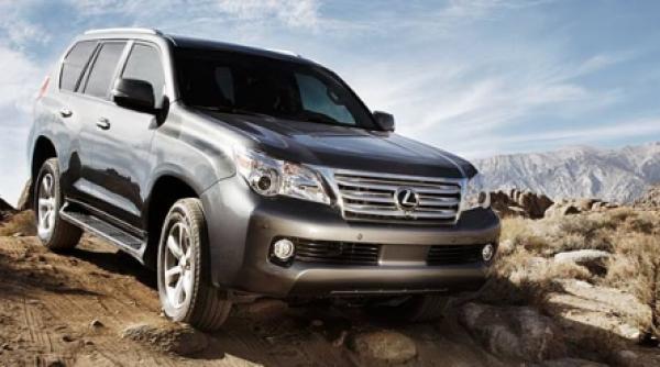 toyota a suspendat vanzarea unei versiuni a marcii de lux lexus