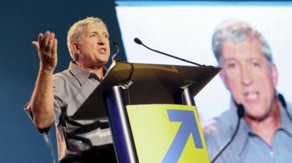 senatorii diaconu ichim si cinteza suspectati de ani ca au primit derogari ilegale pentru functii publice