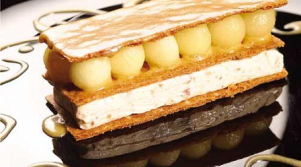 despre prajituri si razboinici sau istoria din farfurie