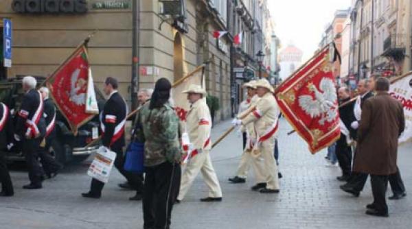 doliu sub cenusa norul de la katin