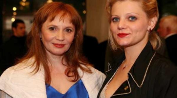 gala uniter criza si norul de cenusa