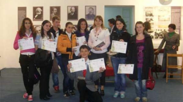 festivalul primavara condeielor dovada ca romanul s a nascut poet