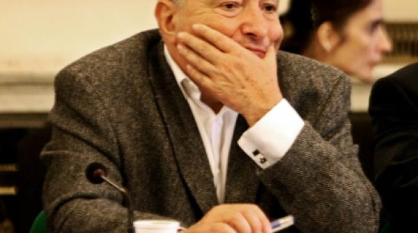 nea micky trimis iar in judecata pentru spaga