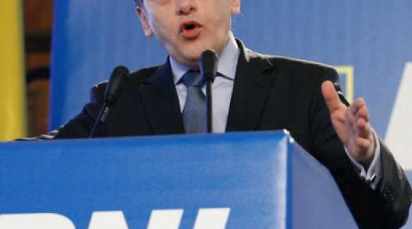 pnl cere demisia cabinetului boc