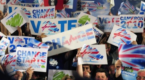 britanicii au inceput sa voteze