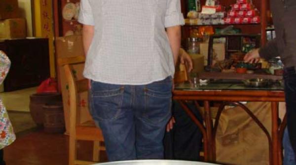 o vizita la templul ceaiului 5 000 de ani mai tarziu