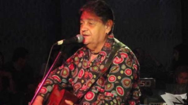 folkul se lupta deci exista