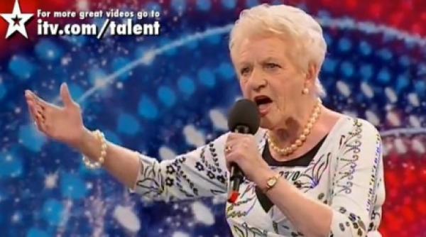 la 80 de ani janey cutler este noua senzatie a marii britanii