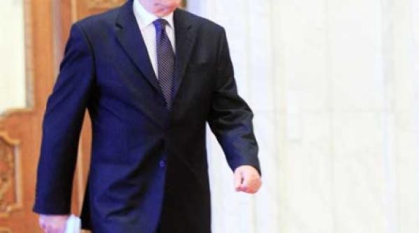 f 16 doborat de saab si alenia