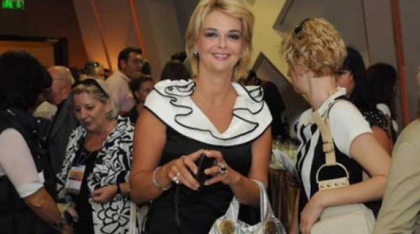 vedetele au dat in mintea asistentelor tv