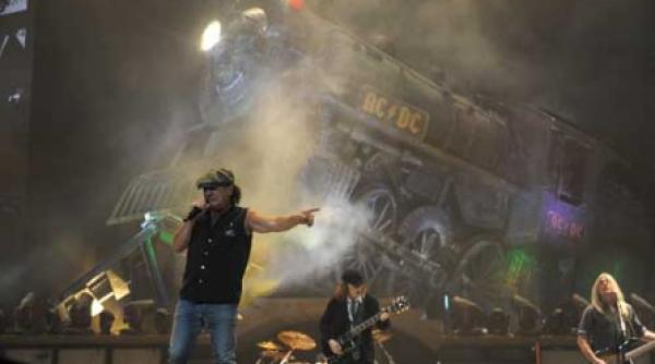 ac dc pe jurnalul ro